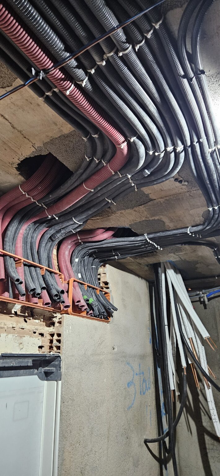 INSTALACIONES ELÉCTRICAS BESTARD: Mantenimiento eléctrico preventivo y correctivo