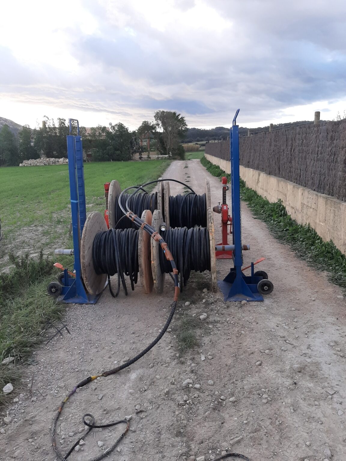 INSTALACIONES ELÉCTRICAS BESTARD: Instalaciones eléctricas industriales y para comercios